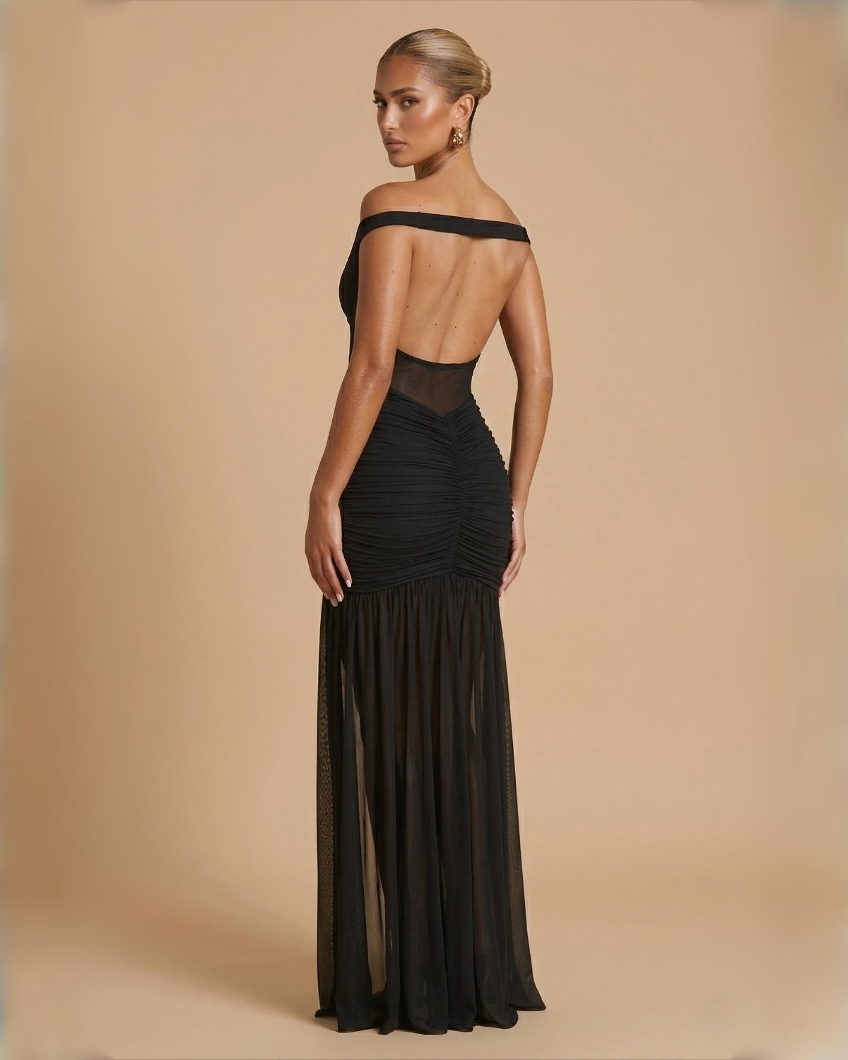 The Daphne Maxi Dress - Black