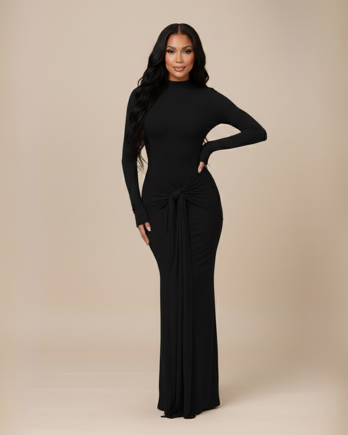 The Estelle Maxi Dress - Black