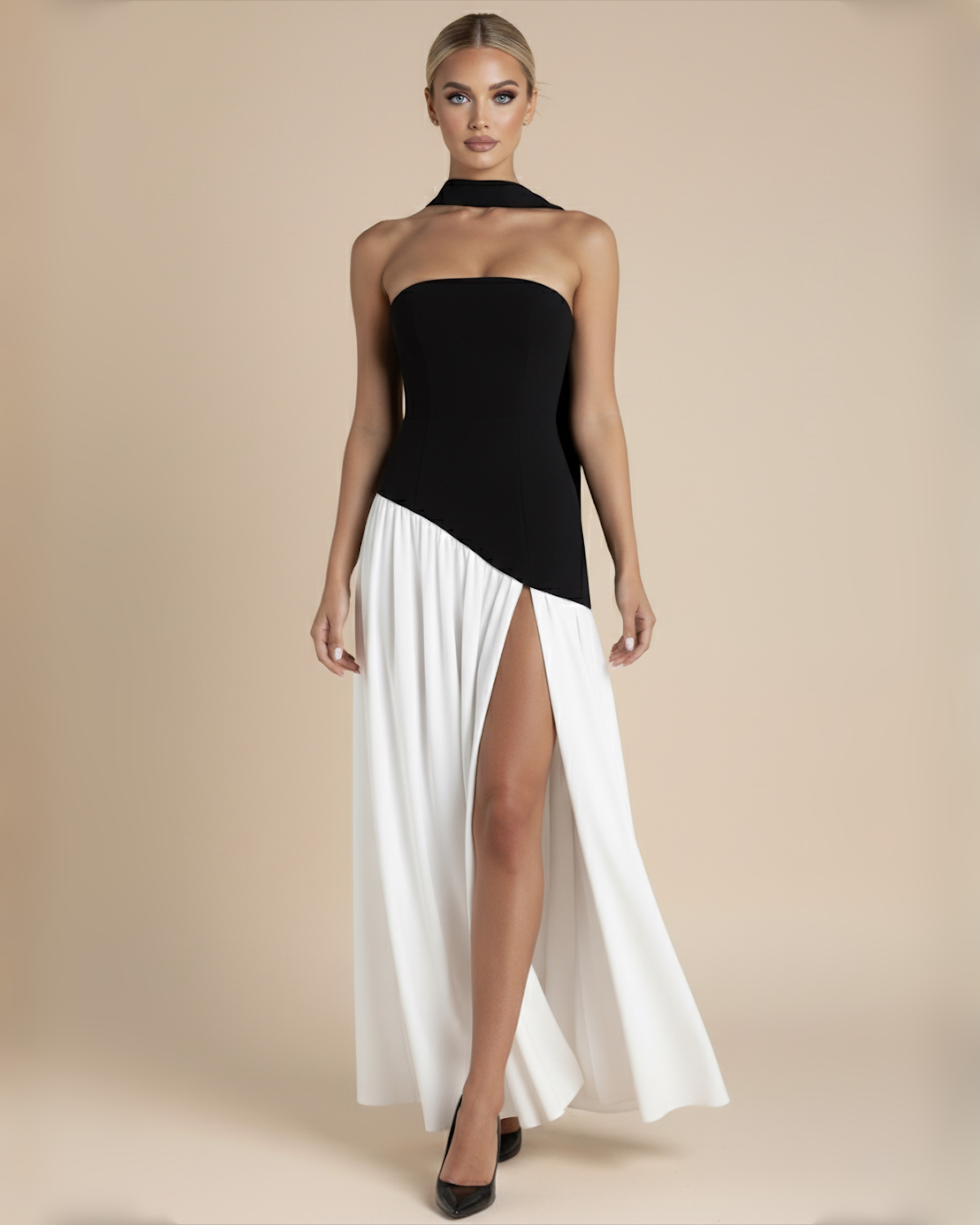 The Elisabeth Corset Maxi Dress - Black/White