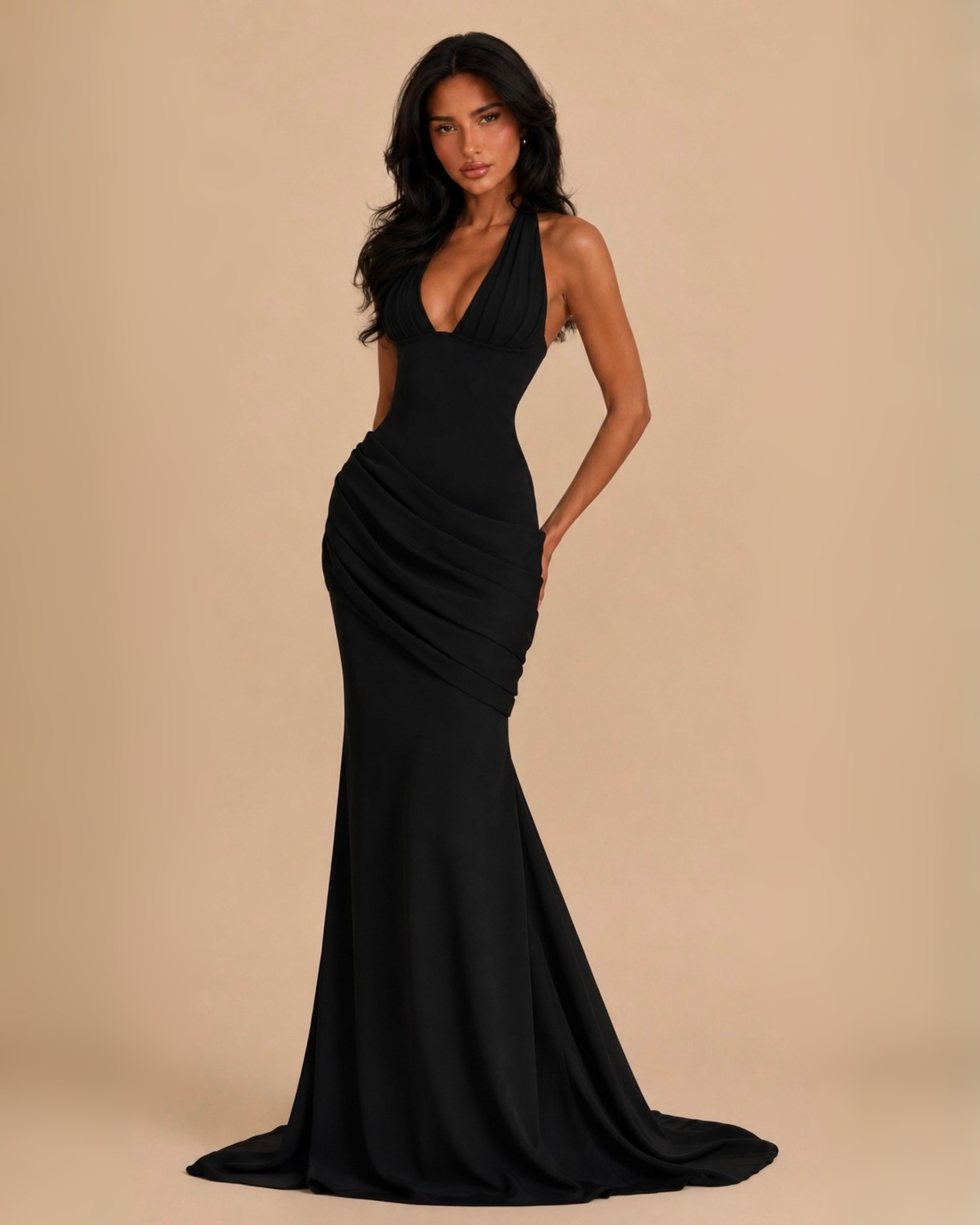The Elyna Maxi Dress - Black