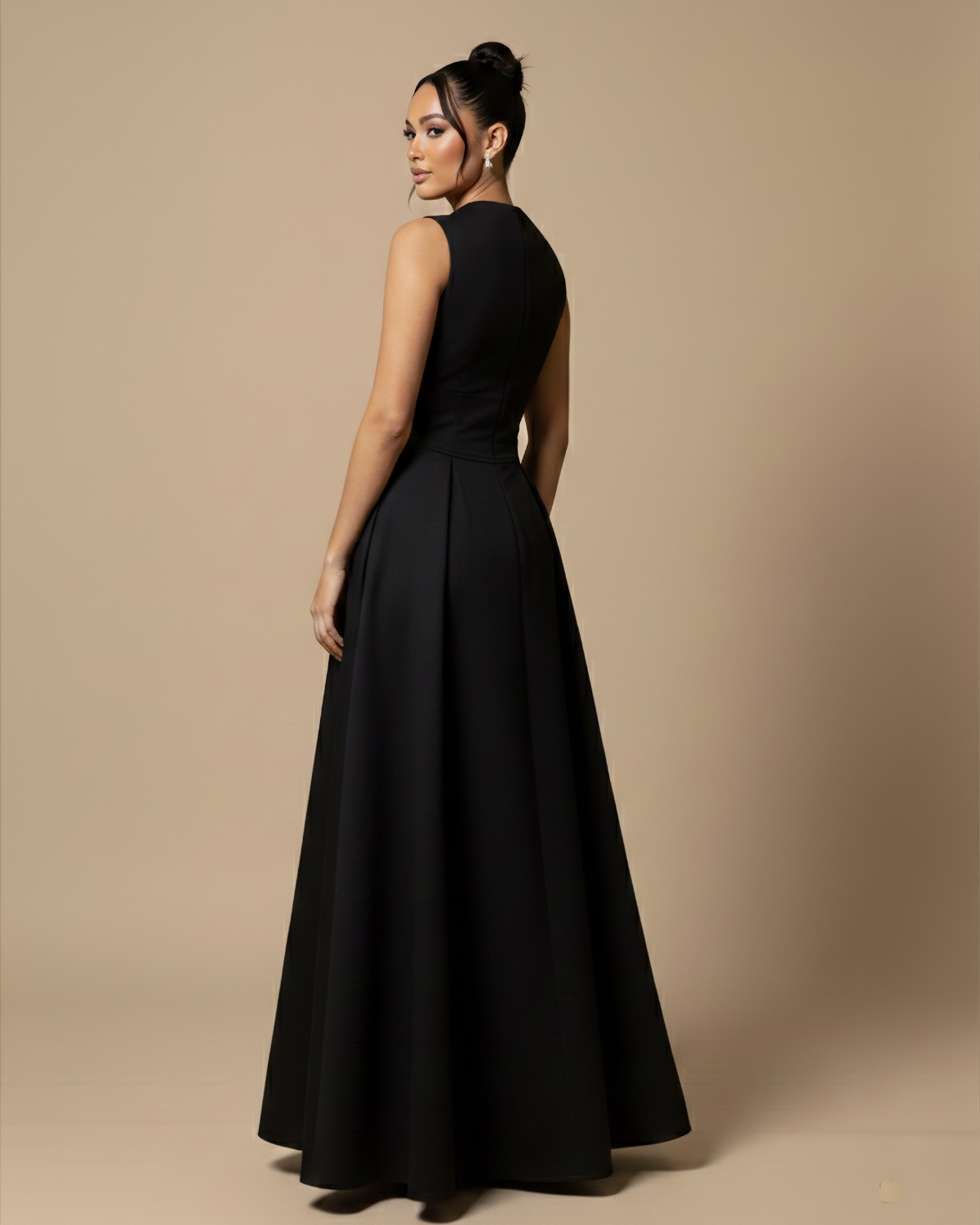 The Rona Maxi Dress - Black