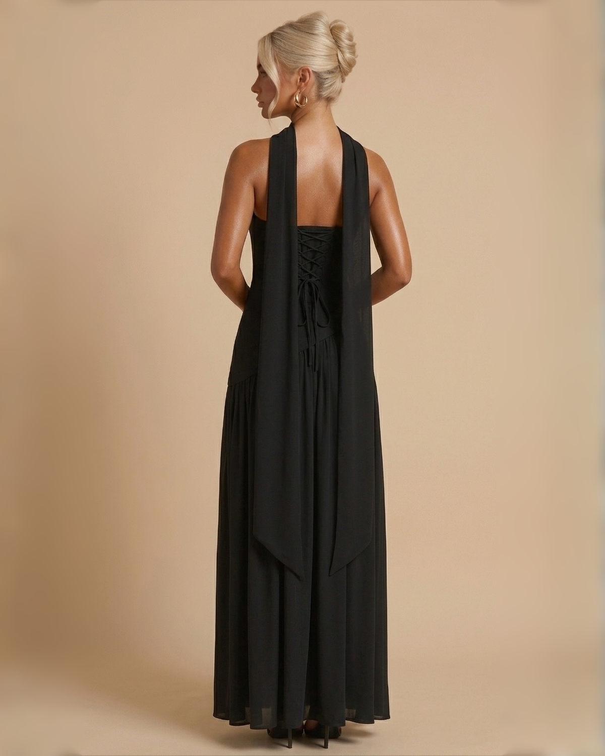 The Elizabeth Maxi Dress - Black