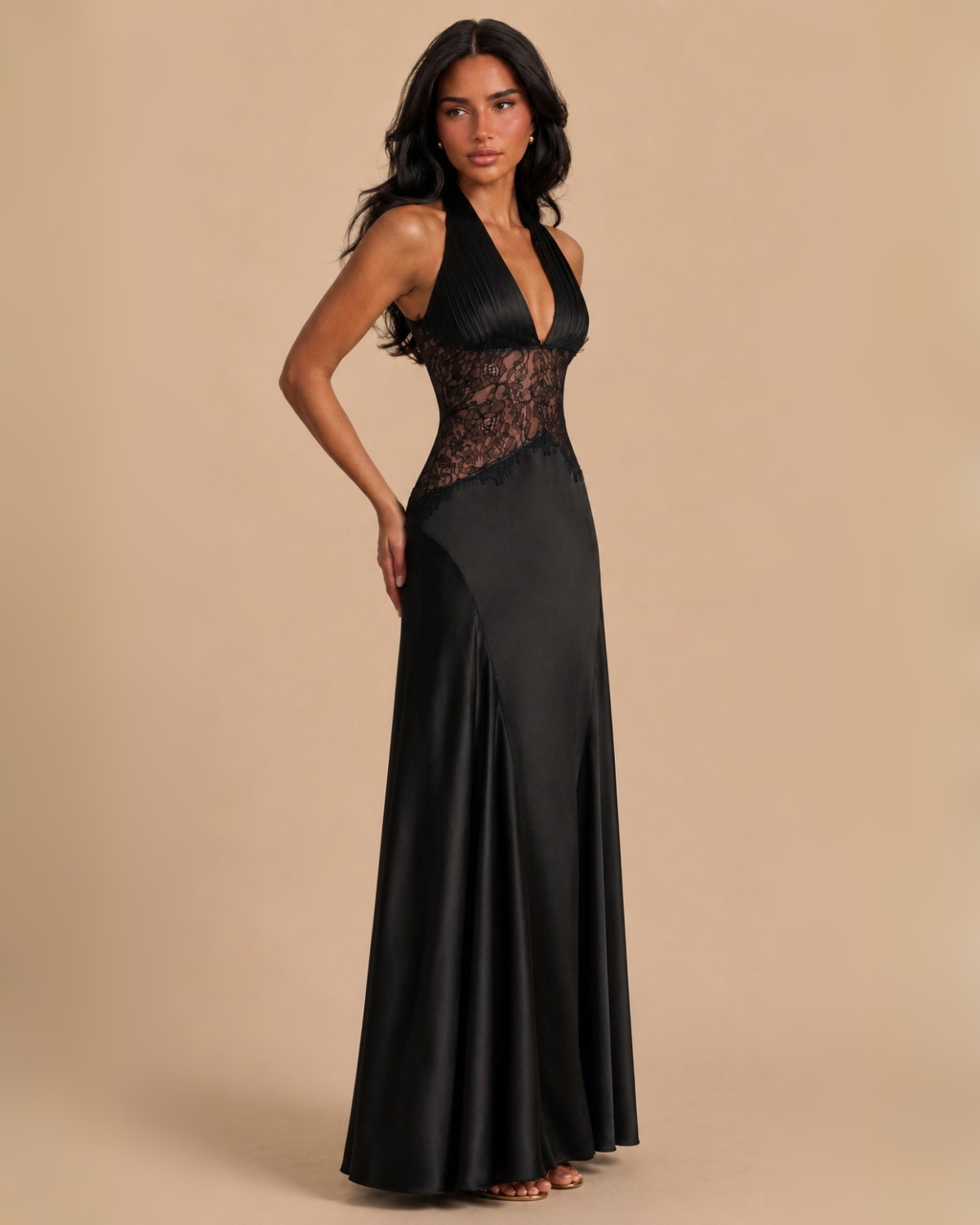 The Liyana Maxi Dress - Black