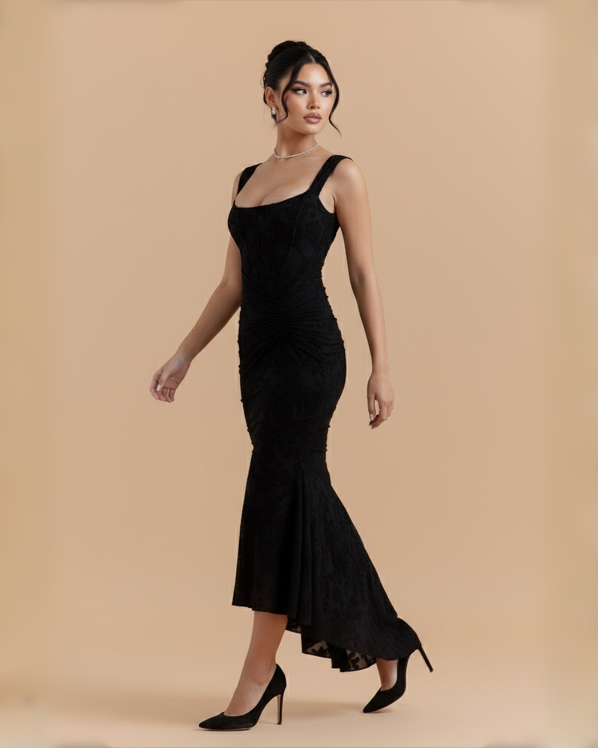 The Liliana Midi Dress - Black
