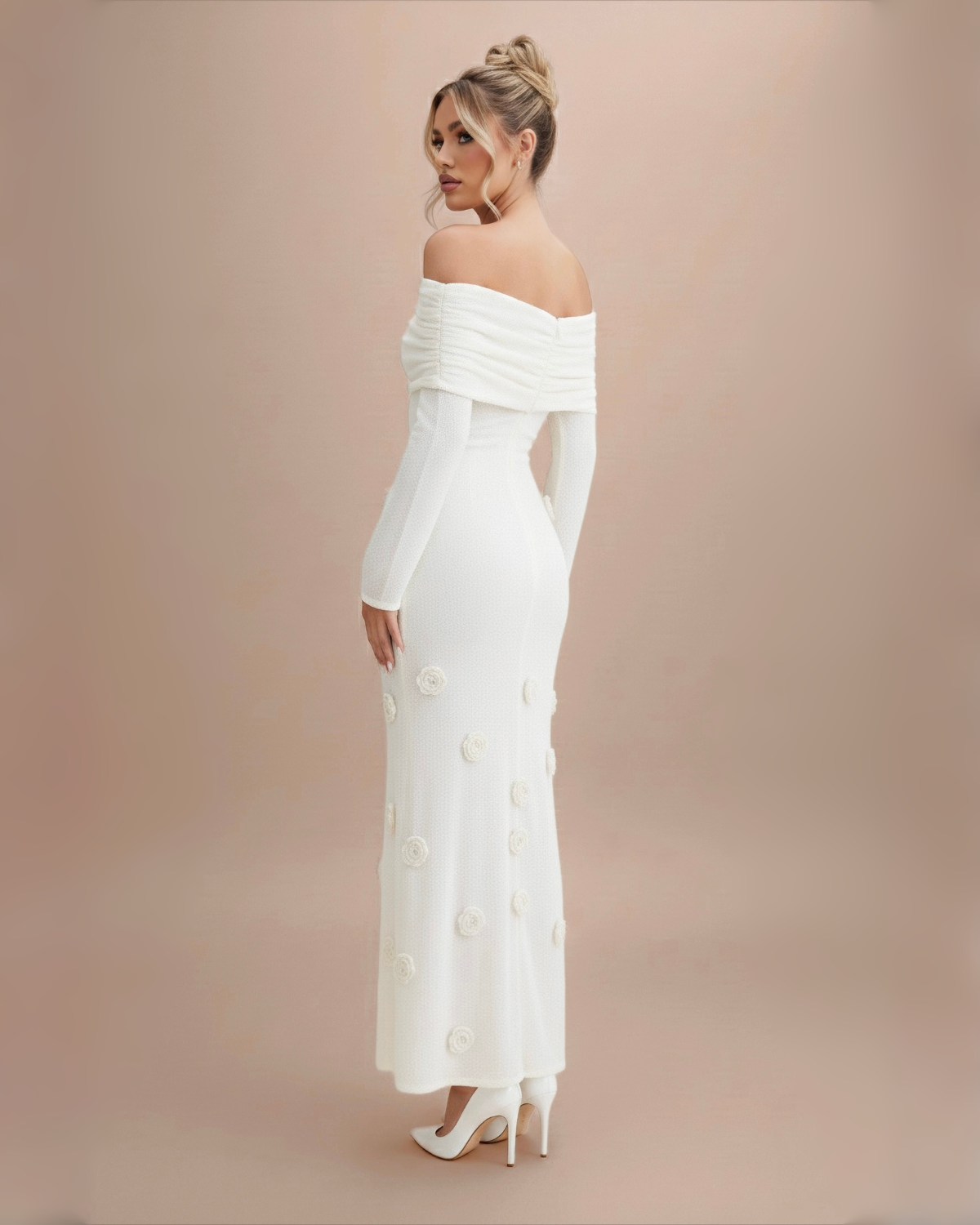 The Solaine Maxi Dress - White