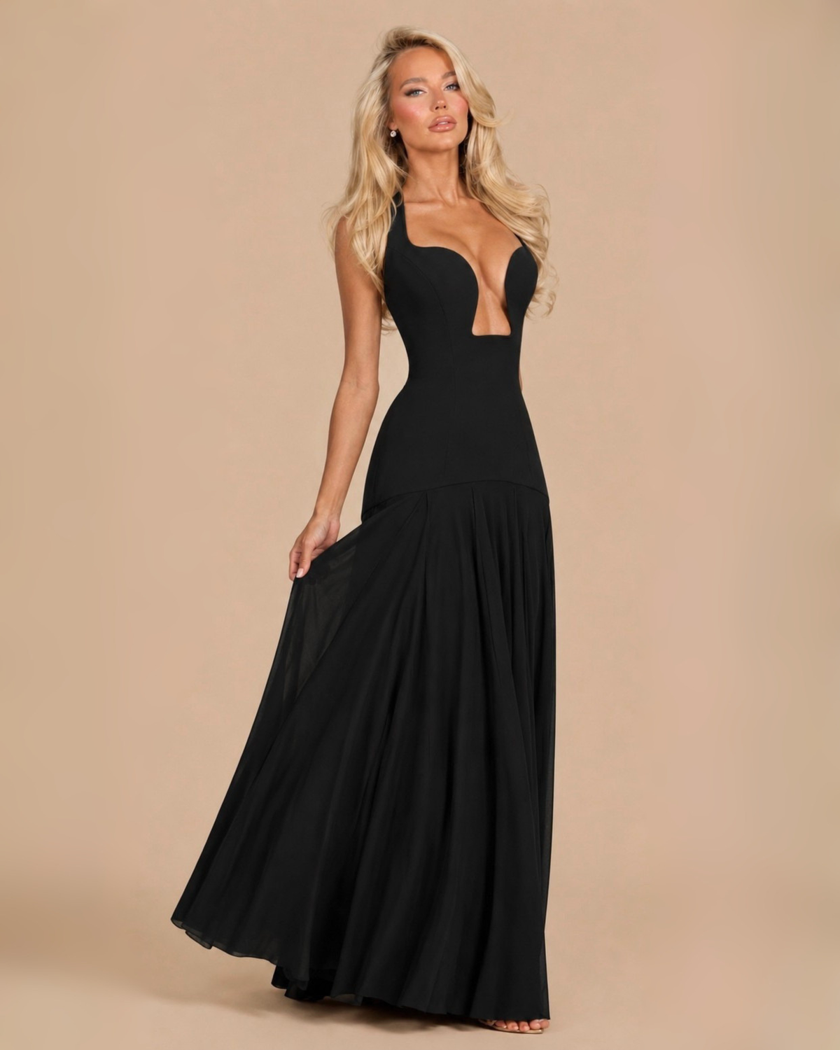 The Belle Maxi Dress - Black