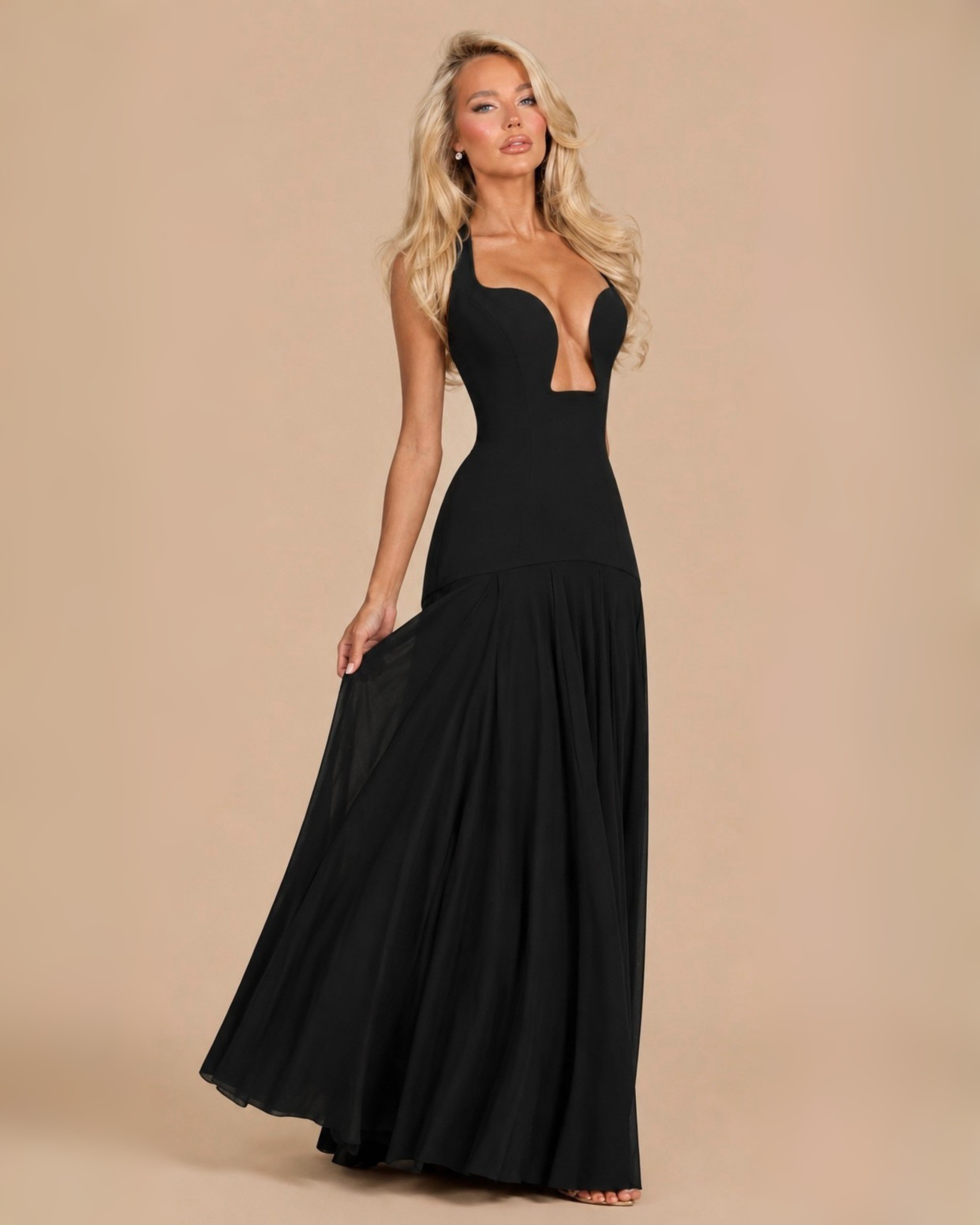The Belle Maxi Dress - Black