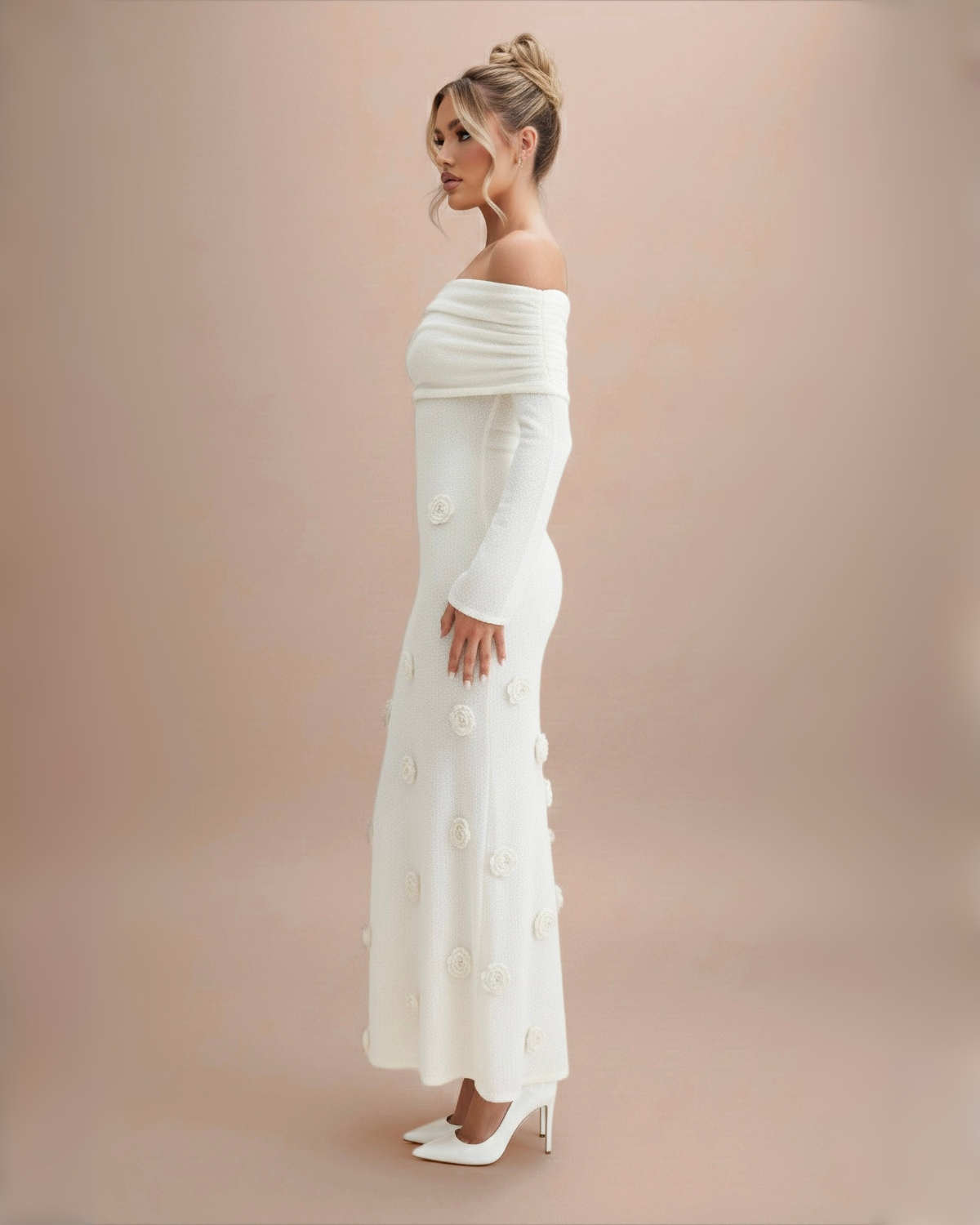 The Solaine Maxi Dress - White